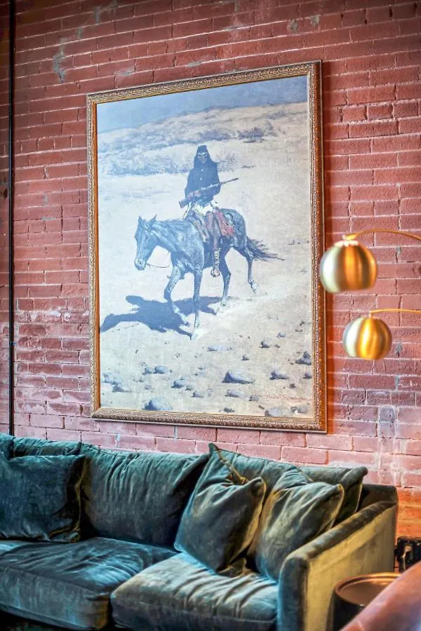 Villa One-Of-A-Kind! Roll Up Garage Door-Pool, Speakeasy à Nashville Hébergement de vacances